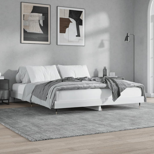 High Gloss White Bed Frame 140x200 cm - Elegant & Sturdy Design